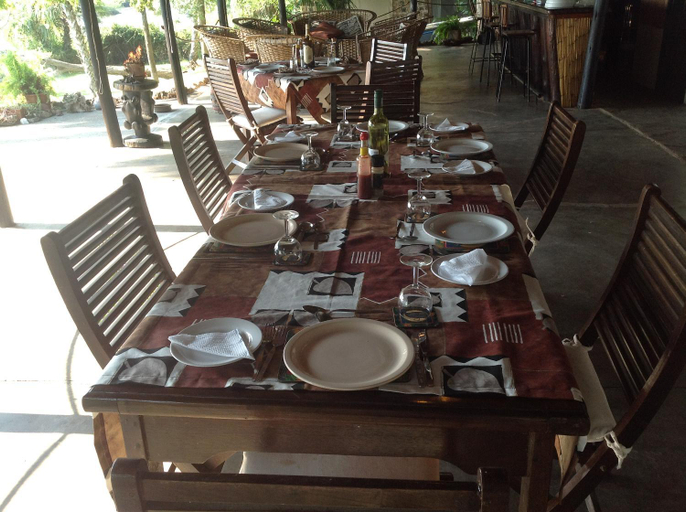 Food & Drinks, Sundowner Lodge, Hwange