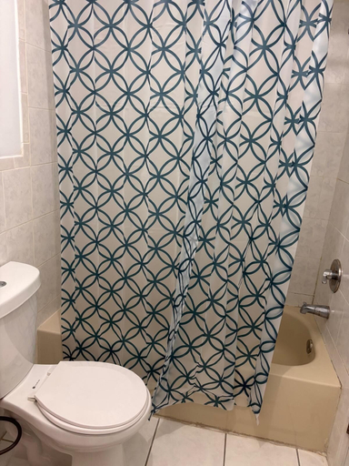 Bathroom 3, NWK 457 ROOM 211-D, Newark