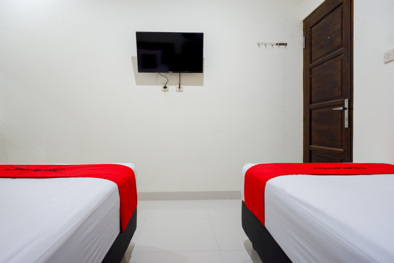 Bedroom 2, REDDOORZ NEAR LIVING PLAZA PURWOKERTO, Banyumas