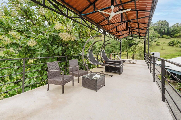 Others 5, Ronny's Flat Manuel Antonio, Aguirre