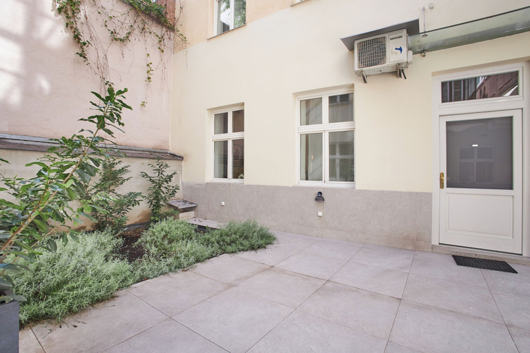 Exterior & Views 2, Wenceslas Square Residence, Praha 1