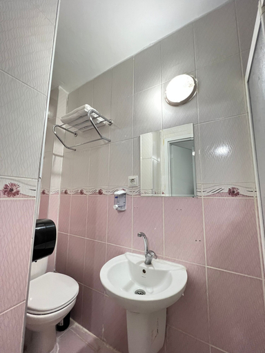 Bathroom 5, City Blue Hotel, Merkez