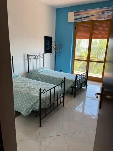 Bedroom 2, Casa Vittoria, La Spezia