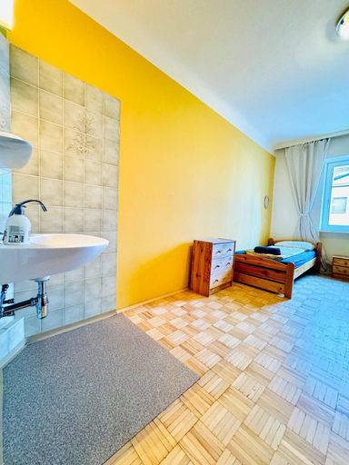 Others 5, Affordable Central Rooms Near U3, Wien