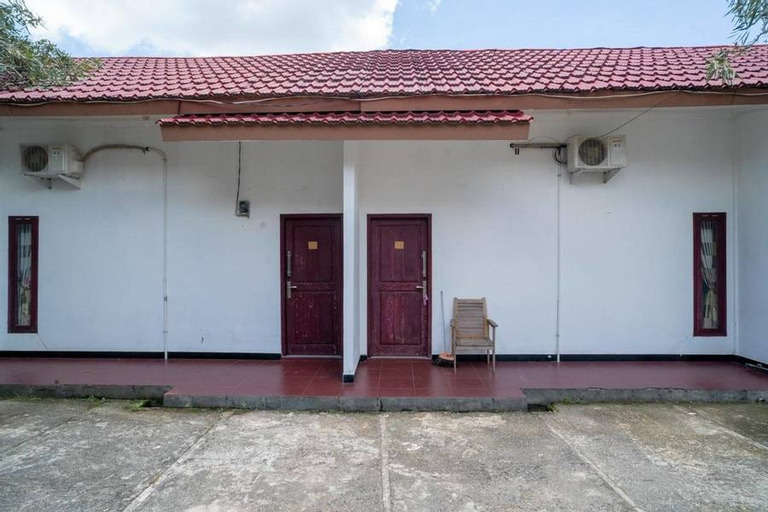 RedDoorz Syariah Near Syamsudin Noor Airport 4, Banjarbaru
