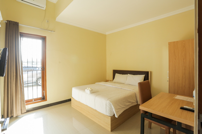 Bedroom 13