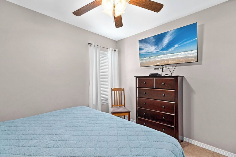 Bedroom 2, Marlin by South Padre Resort Rentals, Cameron