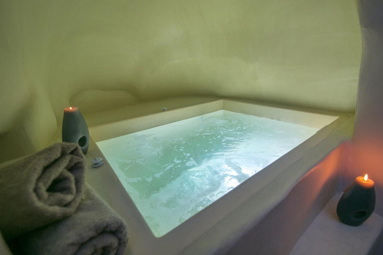 Others 5, Morfi Cave House, South Aegean