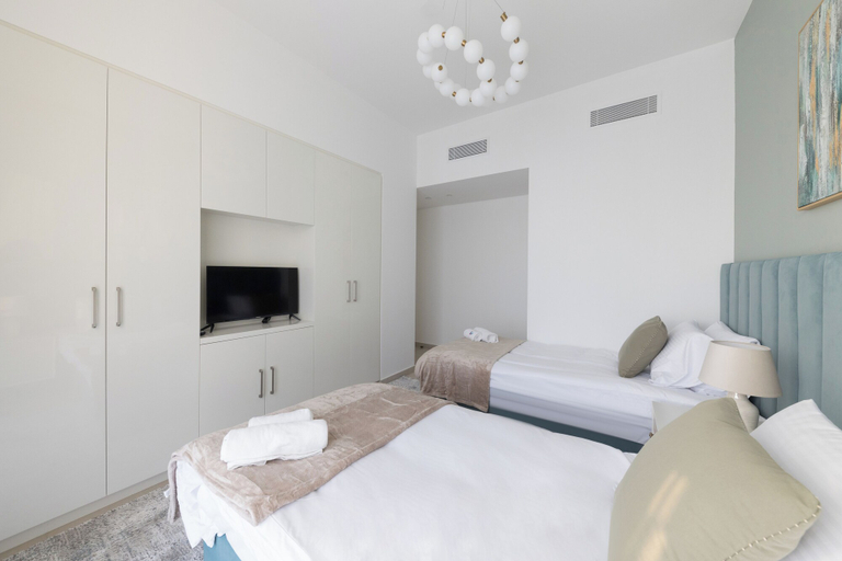Bedroom 3, Premium Spacious 3BR Downtown Views, Dubai