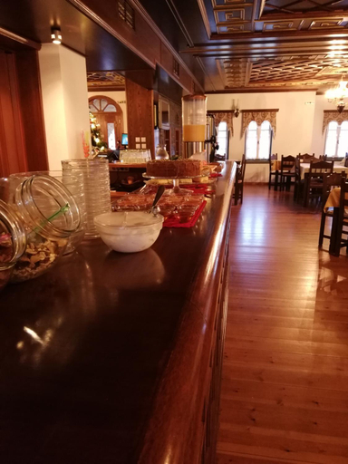 Food & Drinks 5, Hotel Petrotechno, Epirus