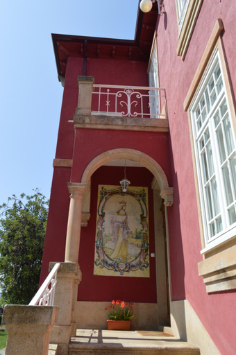 Others 2, Casa Vermelha, Vila Nova de Foz Côa