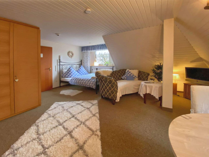 Bedroom 4, Ferienwohnung in Oberfranken mit Garten, Kronach