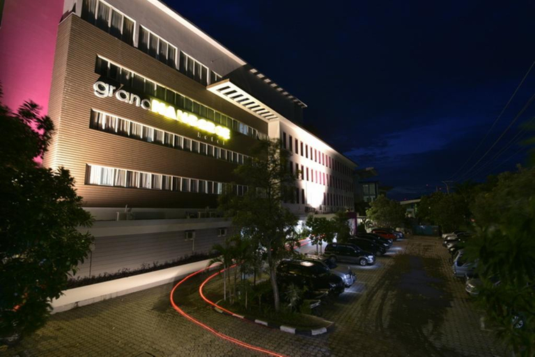 Exterior & Views 5, Grand Nanggroe Hotel, Banda Aceh