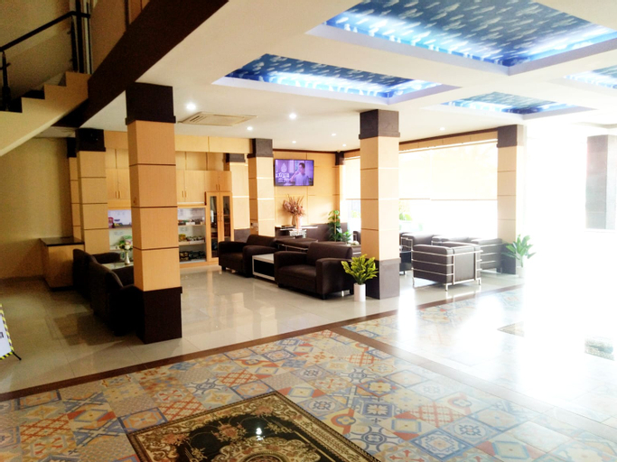 Public Area 7