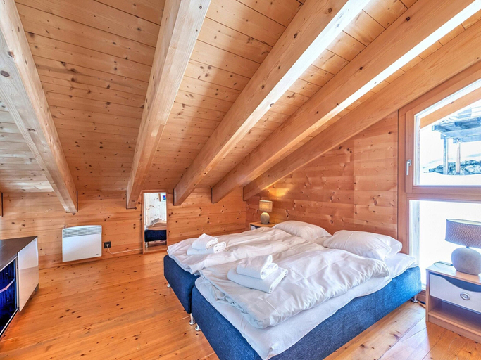 Bedroom 2, Stylish Chalet With Sauna in Heremence, Hérens