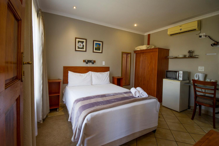 Others 5, @ Marula, Waterberg