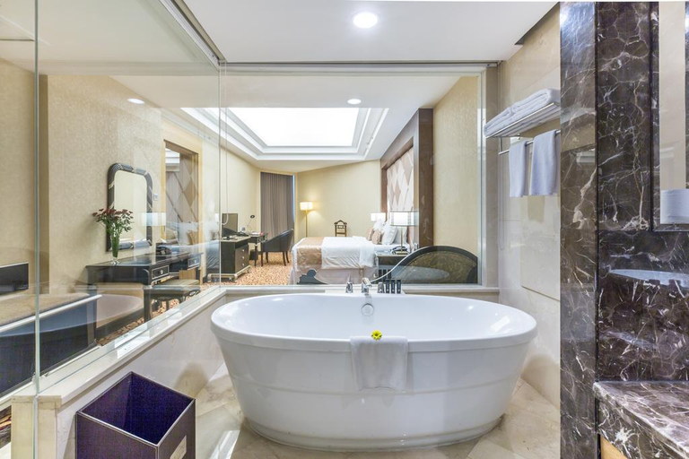 bathroom 21