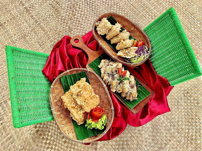Food & Drinks 23