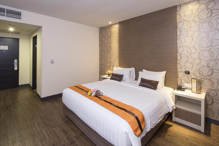 Bedroom 24