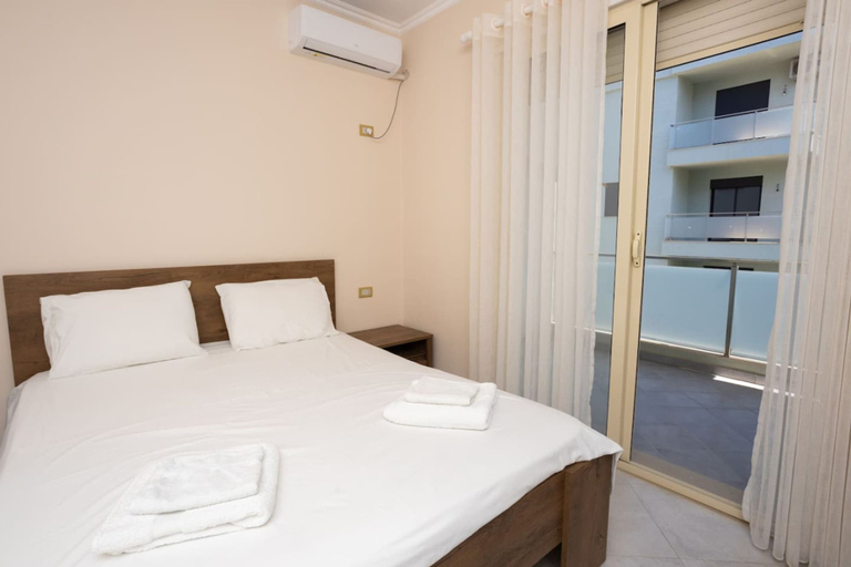 Bedroom 3, Central Seaview Apartment 2BR in Vlor, Vlorës