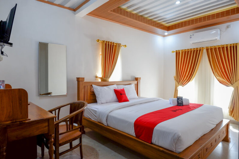 Bedroom 30