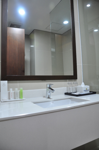 Bathroom 5