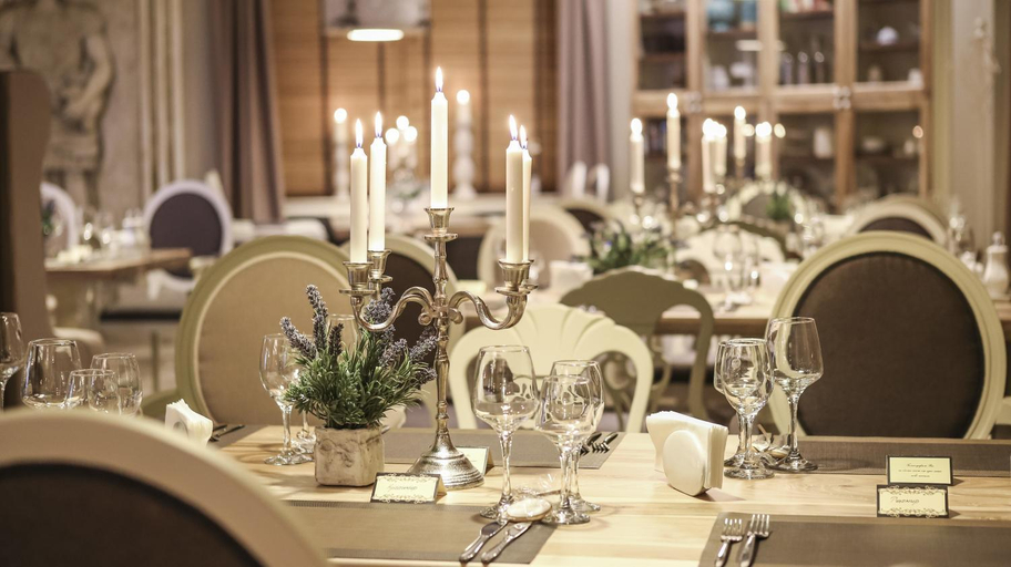 Food & Drinks 4, Hotel Nove, Svishtov