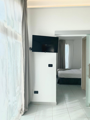 Bedroom 12