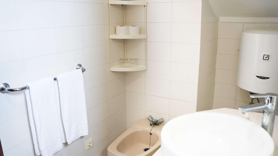Bathroom 4, Coral Compostela Beach, Santa Cruz de Tenerife