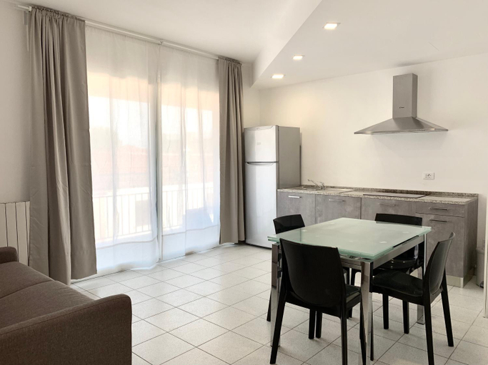 Dining Room 17