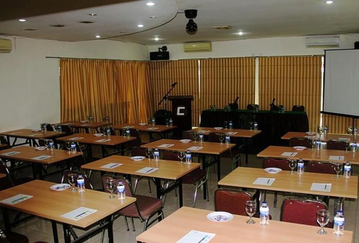 Business Facilities