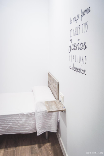Bedroom 3, Deluxe Hostels & Suites Merida, Badajoz
