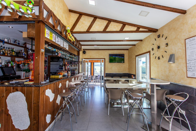 Food & Drinks 3, Albergue Milpes, A Coruña
