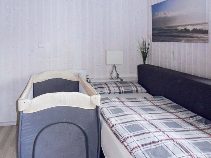 Bedroom 2, Holiday Home in Grömmitz, Ostholstein