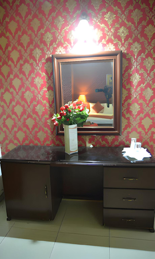 Others 3, Luxury One Hotel, Lahore