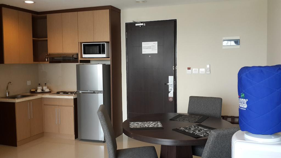 Dining Room 11