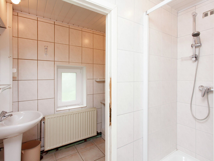 Bathroom 5, Quaint Holiday Home With Fenced Garden in Manhay, Luxembourg