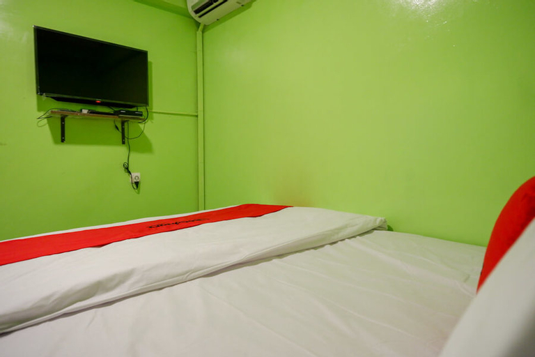 Bedroom 18