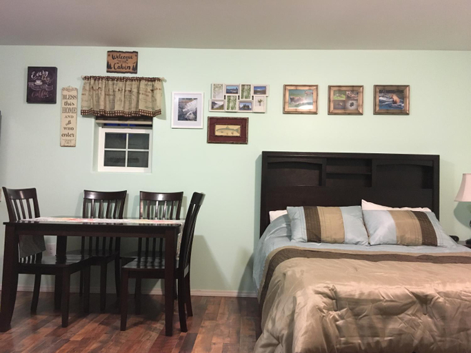 Bedroom 2, Grace and Bill's Freedom Hills B&B, Matanuska-Susitna