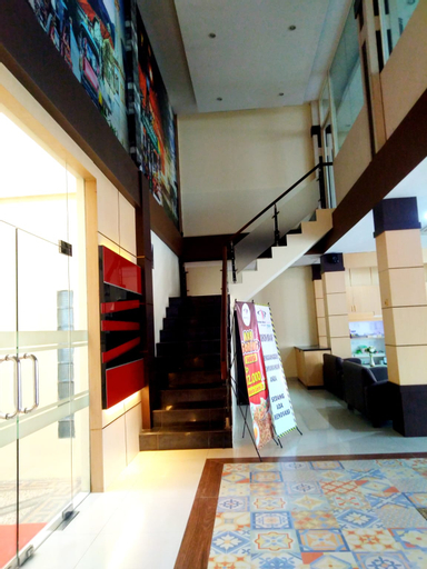 Public Area 9