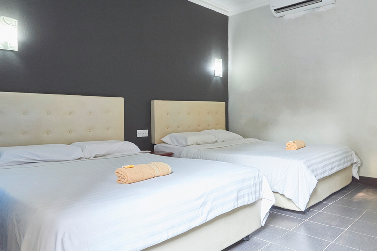 Bedroom 23