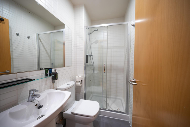 Bathroom, Bonavista Apartments - Eixample, Barcelona
