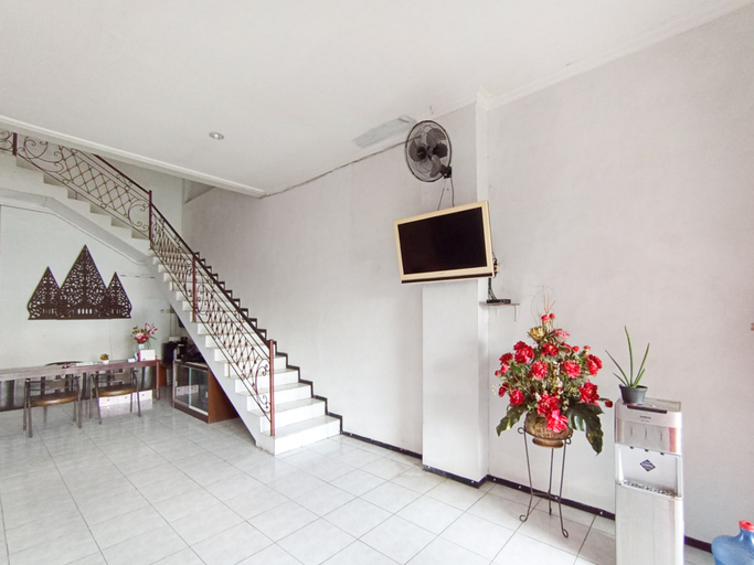Others 4, RedDoorz @ Ciliwung Guest House Syariah, Malang