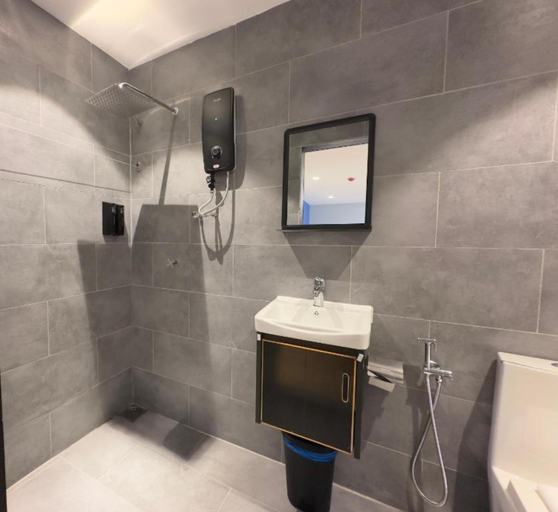 Bathroom 3, Blue Lagoon Hotel @ Sunway Metro, Petaling Jaya