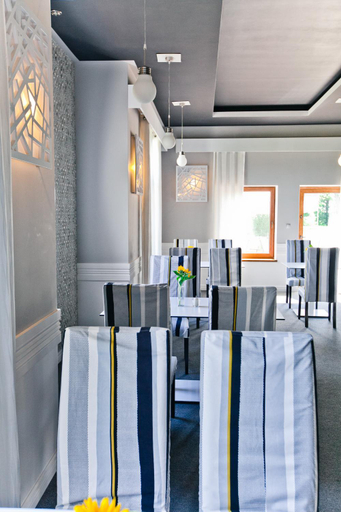 Food & Drinks 2, Hotel Sulbin, Garwolin