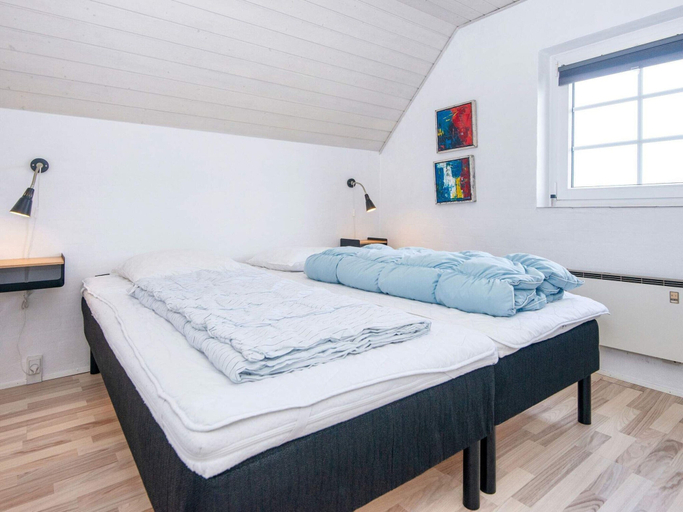 Bedroom 2, 4 Star Holiday Home in Harboore, Lemvig