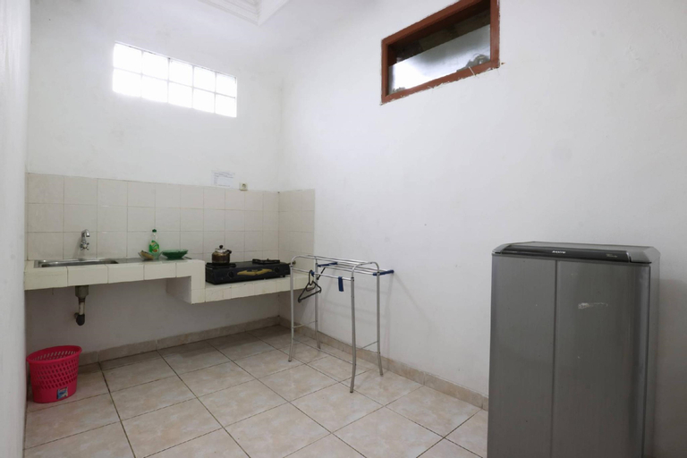 Dining Room 12