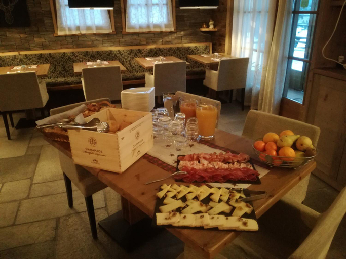 Food & Drinks 5, Hotel Bait de Angial, Sondrio