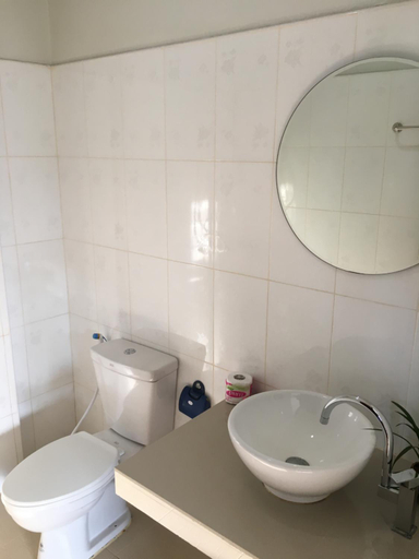 Bathroom 5, Pra-Ae Lanta Apartment, Ko Lanta