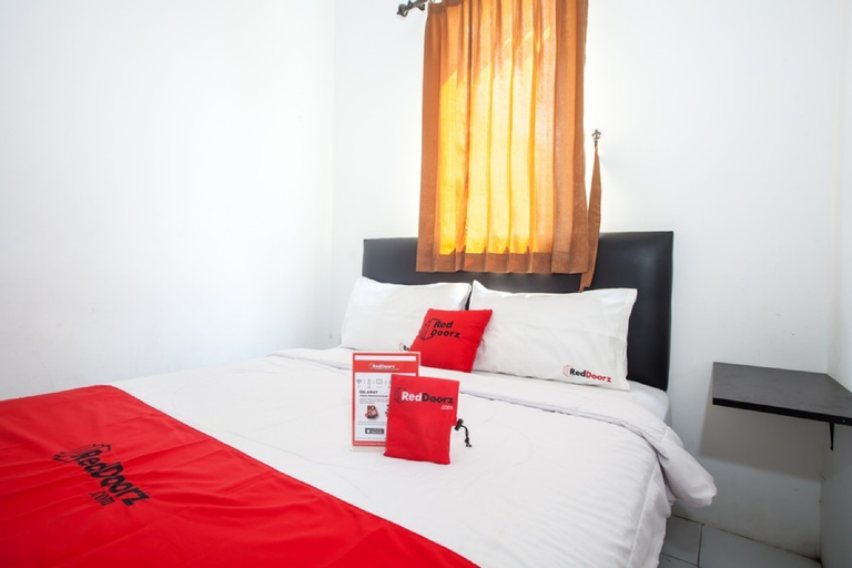 Bedroom 28